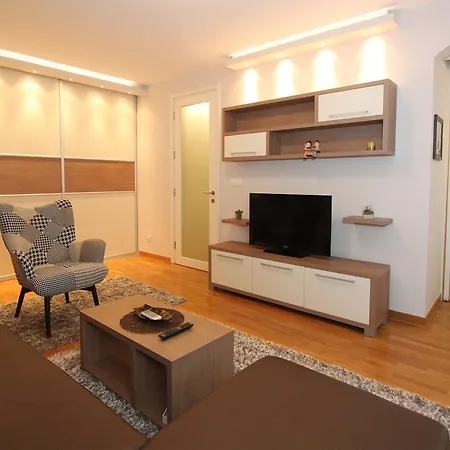 Twin Belville Belgrado