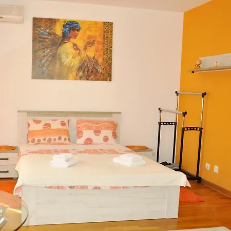 Twin Belville * Belgrad